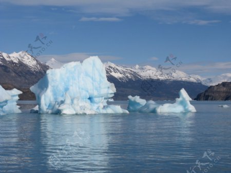 美丽冰川风景图片