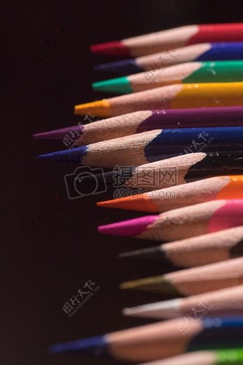 彩色的铅笔
