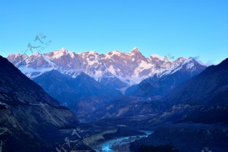 西藏南迦巴瓦峰风景