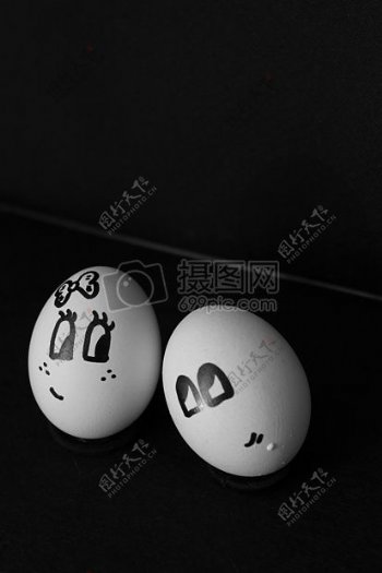 两颗颜表情的鸡蛋