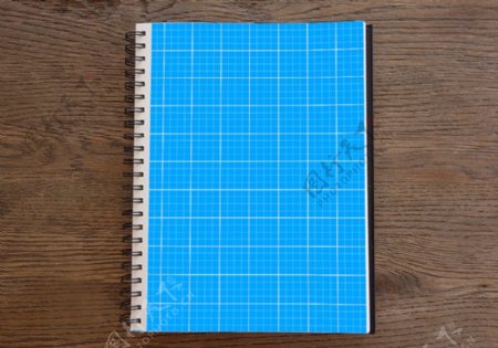 蓝色钢圈笔记本