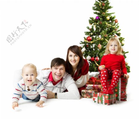 圣诞树与家人