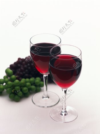 红酒与葡萄特写图片