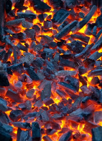 燃烧的火炭图片