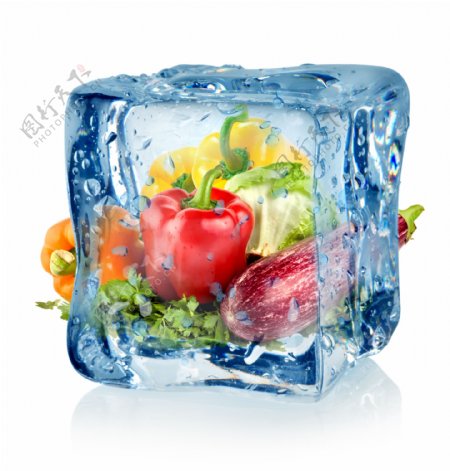冰块的蔬菜图片