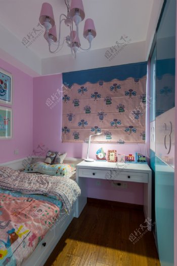 现代粉色学生卧室背景墙设计图