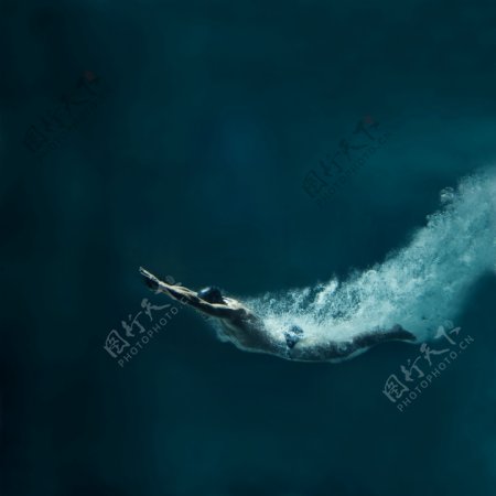 潜水体育运动员图片