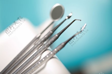 牙齿与牙科工具