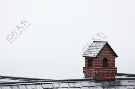 屋顶烟囱图片