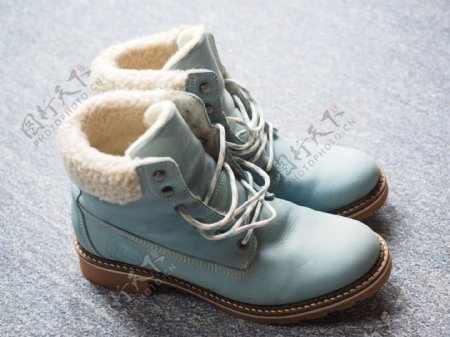 冬季女士短靴图片