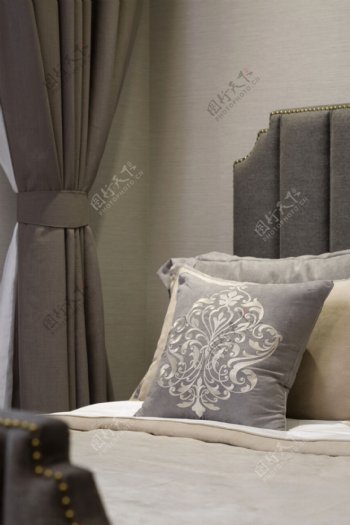 美式简约卧室抱枕设计图
