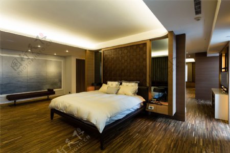 新中式简约卧室大床背景墙设计图