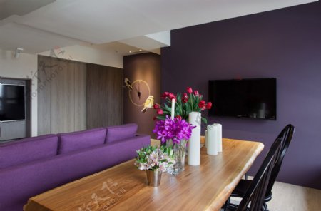 港式时尚紫色客厅背景墙设计图