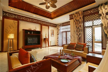 东南亚风情复式别墅客厅装修效果图