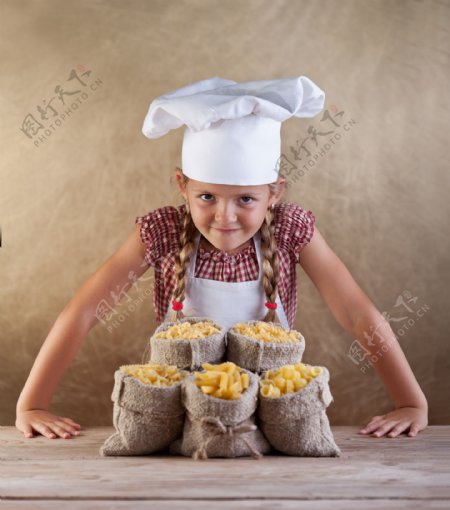 外国厨师女孩图片