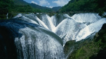 美丽瀑布风景摄影图片