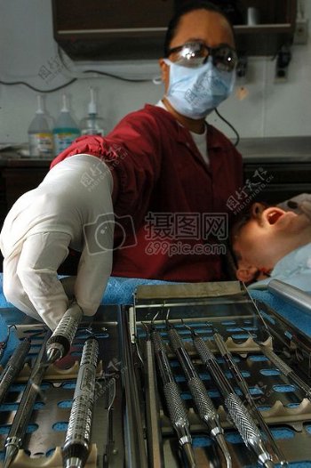 牙科技师