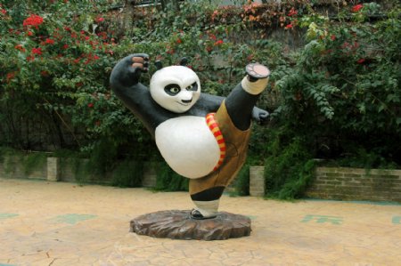 功夫熊猫雕塑图片