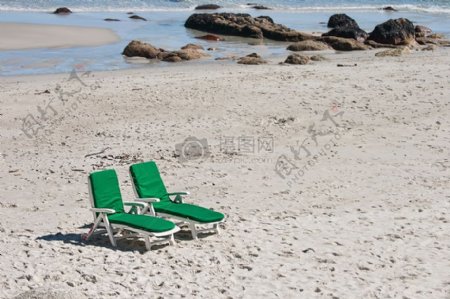 沙滩上的座椅