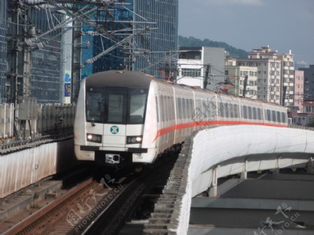 深圳地铁1号线列车