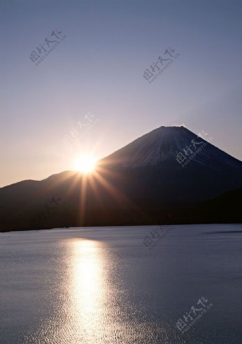 湖光山色湖泊湖水山水美景