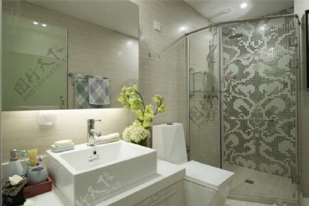 现代时尚卫生间白色洗手台室内装修效果图