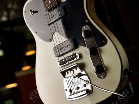 白色优雅的木质电子吉他jpg素材