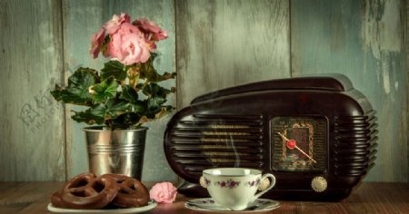 咖啡饼干曲奇老式收音机