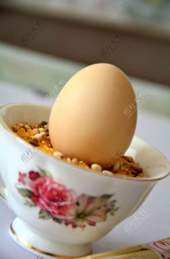 鸡蛋杯子面茶杯一个鸡蛋