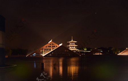 广富林遗址夜景