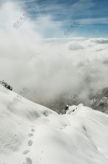 雪山美景旅游照片
