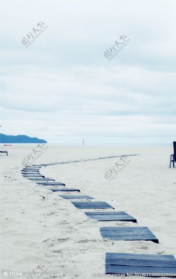 沙滩木板路