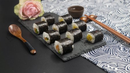 日式料理系列之紫菜包饭寿司卷组合