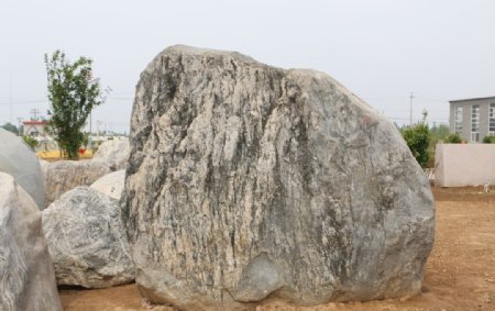 石头石山巨石雕塑天然石