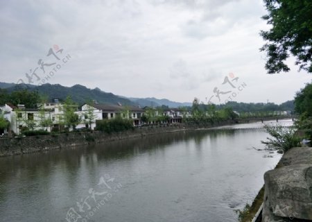 水坝风景区