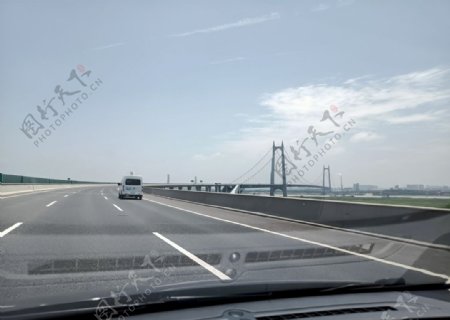 高速公路大桥