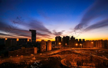 北京健翔桥黄昏