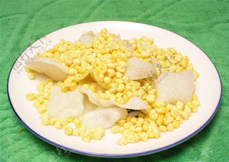 蓬松玉米图片