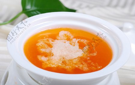 豫菜浓汤灵菇烩鱼肚图片