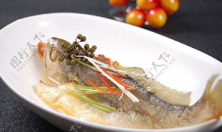 北京菜清蒸小黄鱼图片