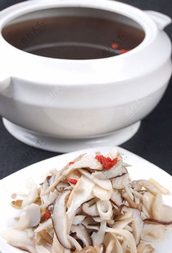 北京菜野生珍菌汤图片