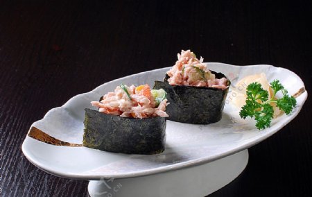 寿司金枪鱼沙律寿司图片